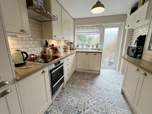 Photo 7- click for photo gallery